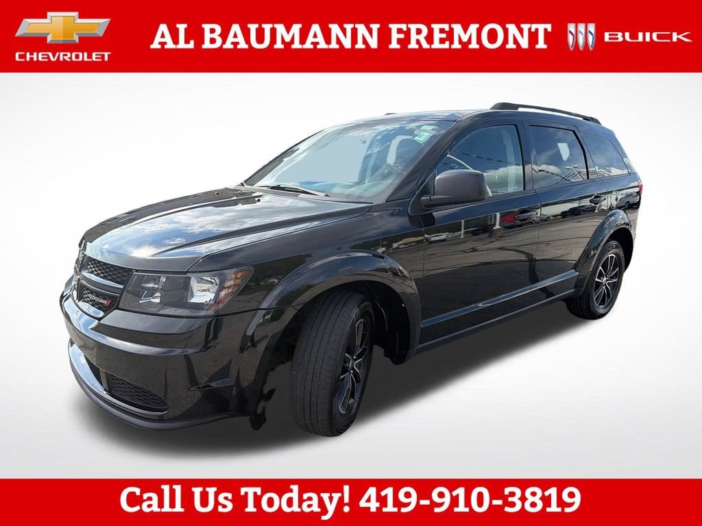 Used 2018 Dodge Journey SE with VIN 3C4PDCAB5JT243232 for sale in Fremont, OH
