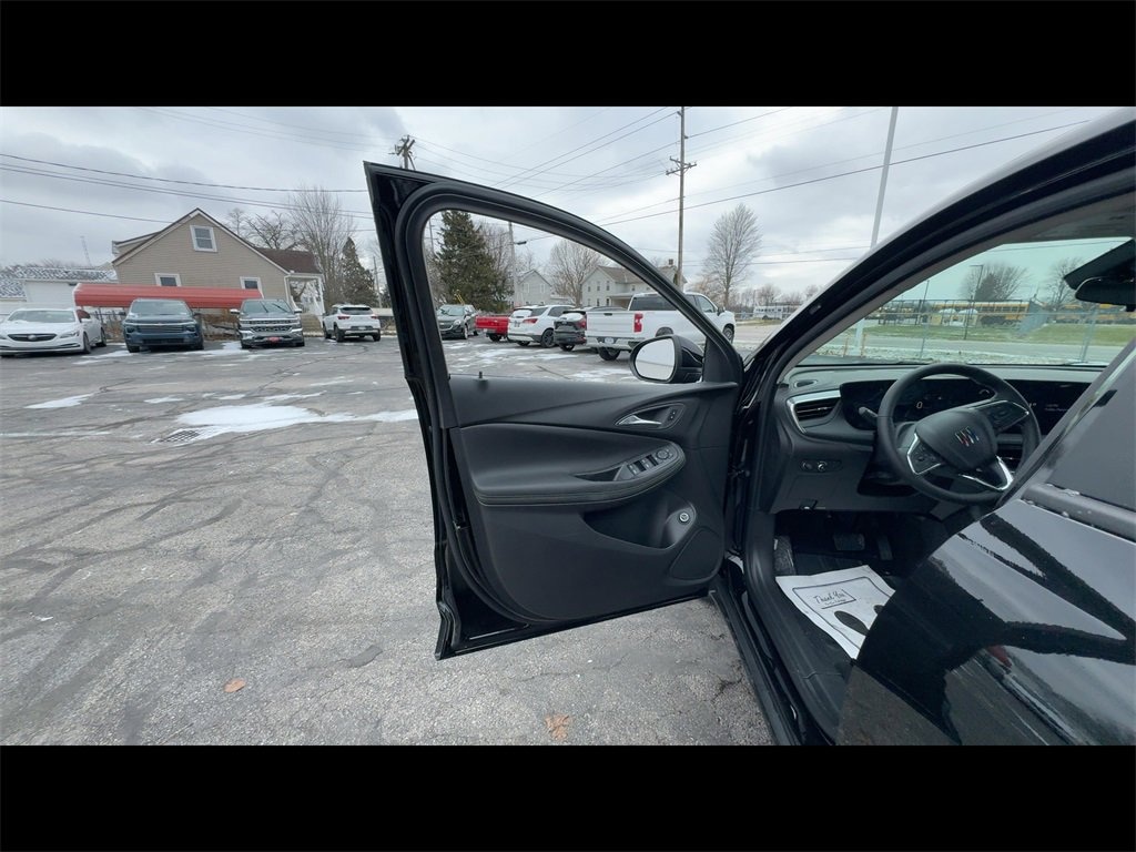 New 2026 Buick Encore GX Preferred SUV