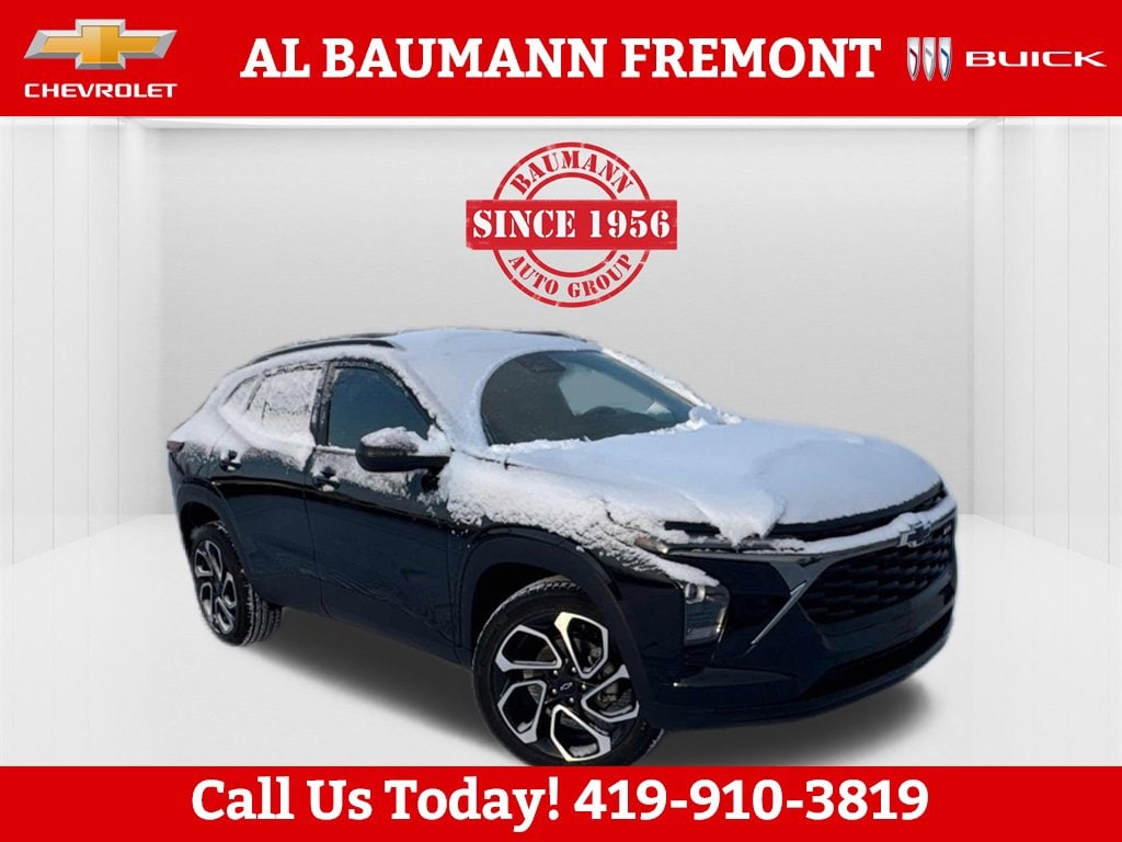 2025 Chevrolet Trax RS's photo