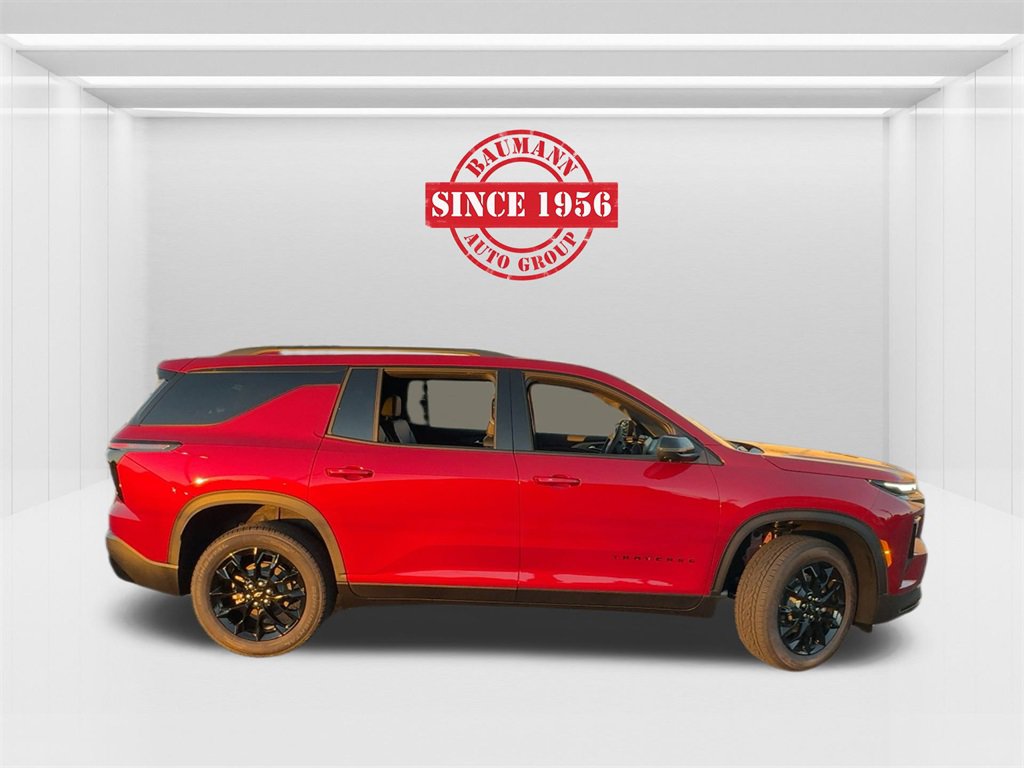 2026 Chevrolet Traverse photo 3