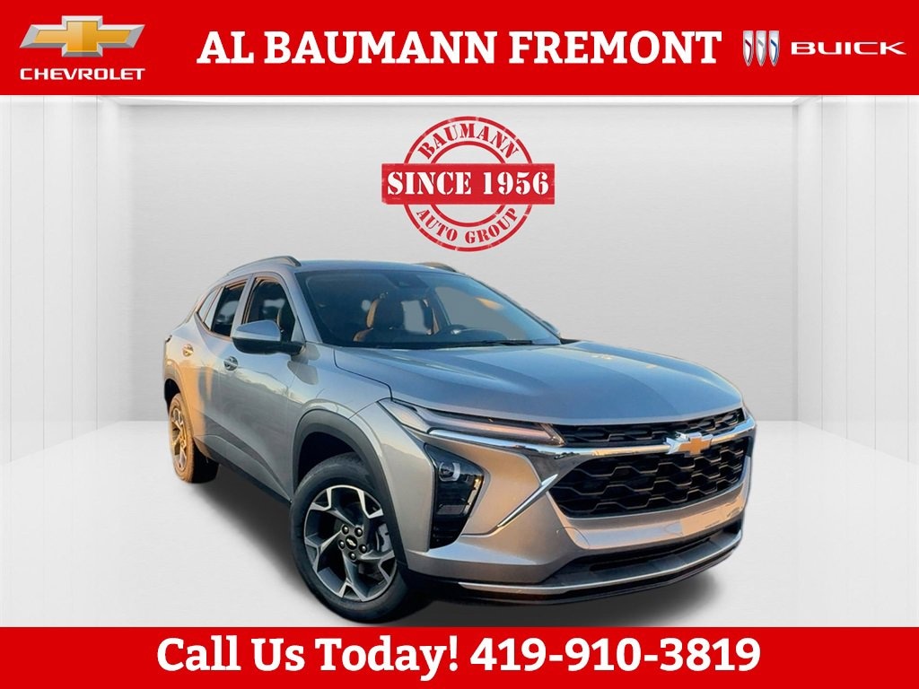 New 2025 Chevrolet Trax LT SUV