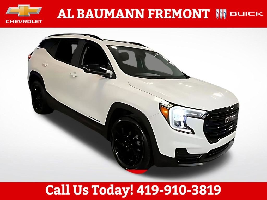 Used 2023 GMC Terrain SLE SUV