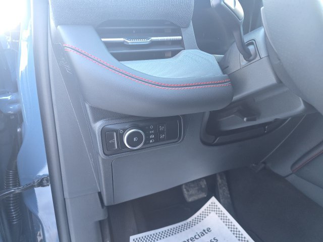 2026 Ford Explorer ST - Photo 14