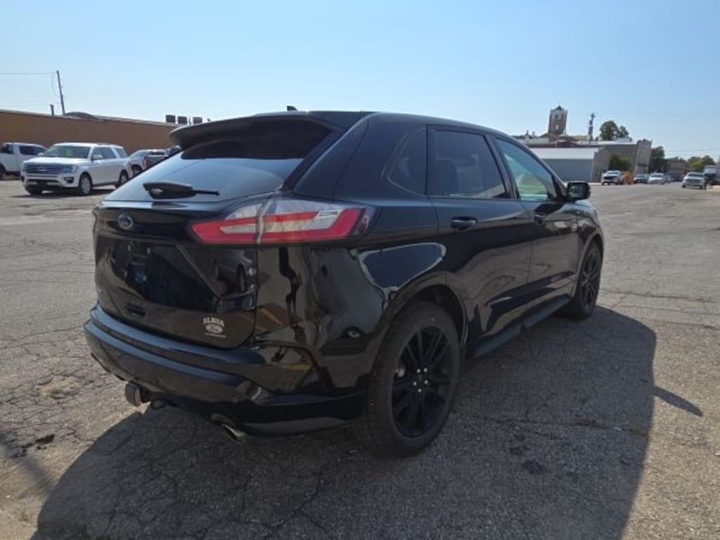 Used 2020 Ford Edge SUV