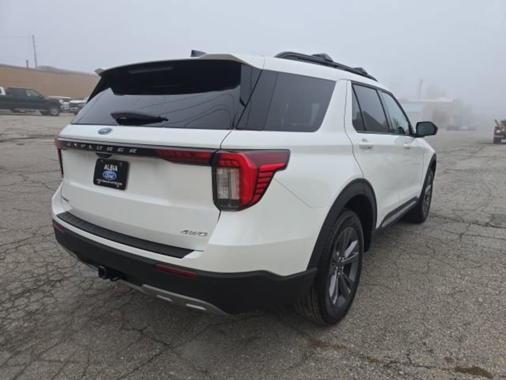 New 2025 Ford Explorer Active SUV