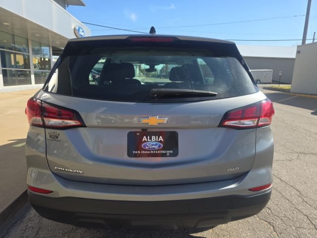 Used 2024 Chevrolet Equinox LS w/1FL SUV