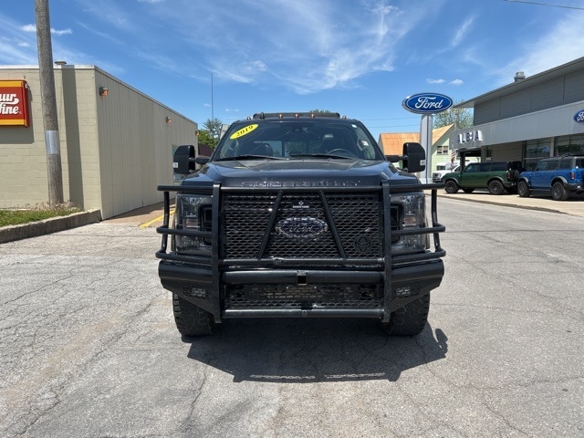 Used 2019 Ford F-350 Super Duty Lariat with VIN 1FT8W3BTXKEF73746 for sale in Albia, IA