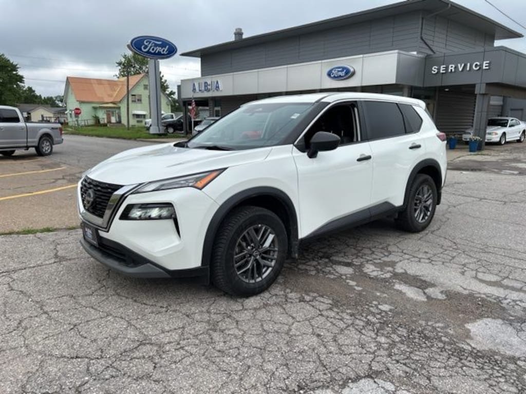 Used 2022 Nissan Rogue S SUV