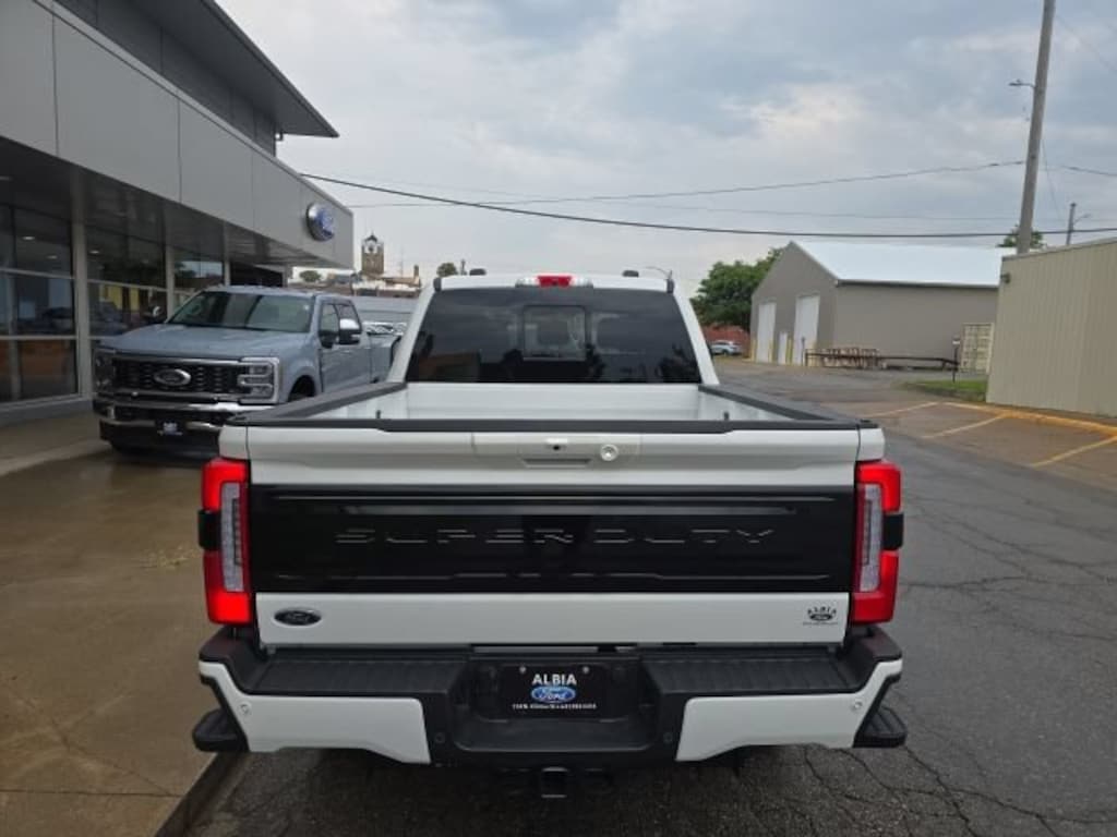 New 2026 Ford Super Duty F-250 SRW Platinum Truck Crew Cab