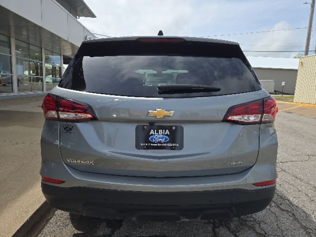 Used 2024 Chevrolet Equinox LS w/1FL SUV