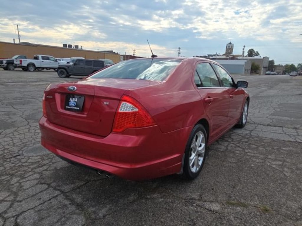 Used 2012 Ford Fusion SE Sedan