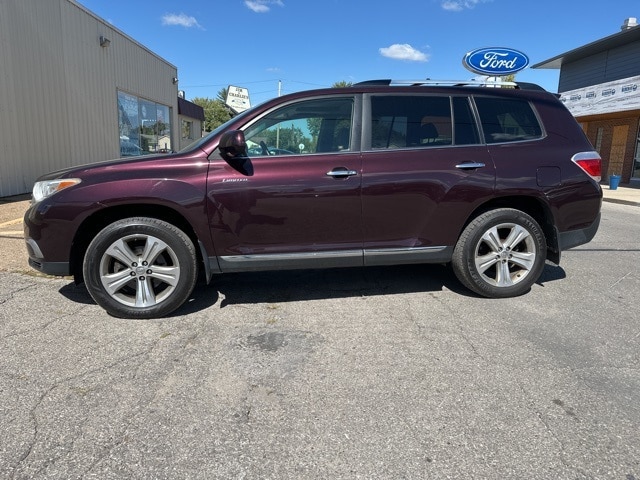 Certified 2013 Toyota Highlander Limited with VIN 5TDDK3EH2DS253304 for sale in Albia, IA