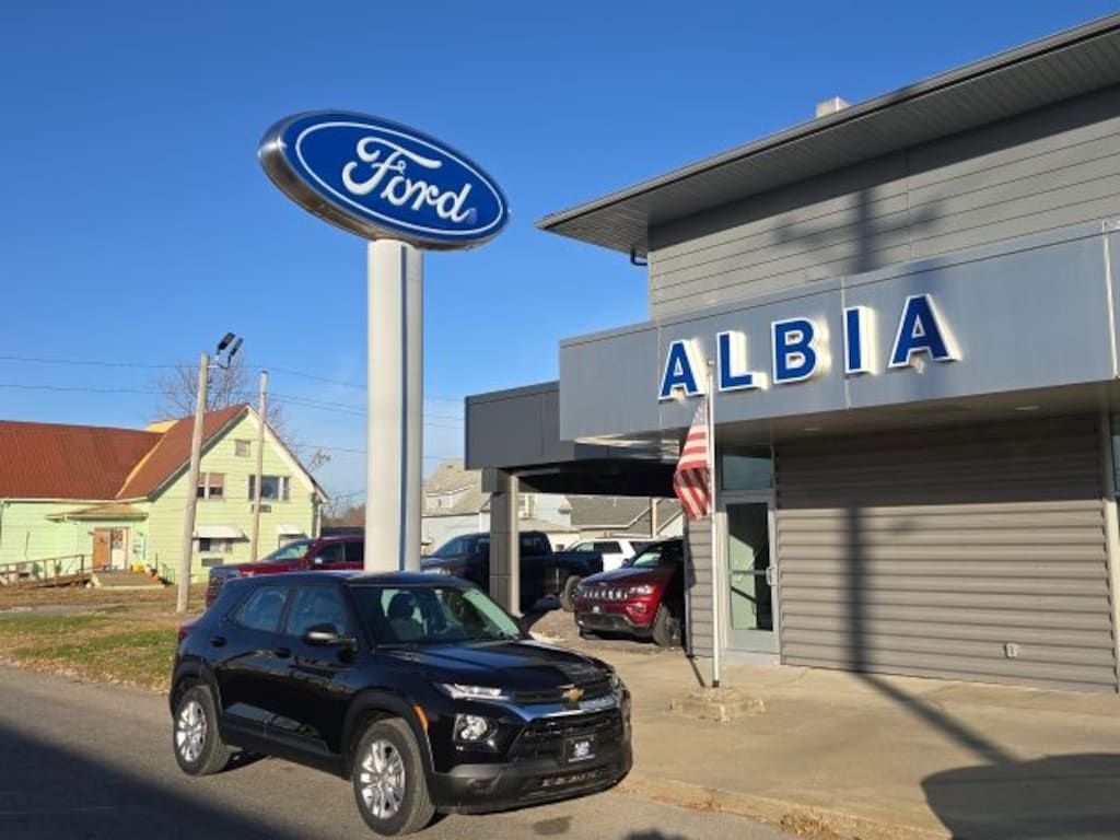Used 2023 Chevrolet Trailblazer LS SUV