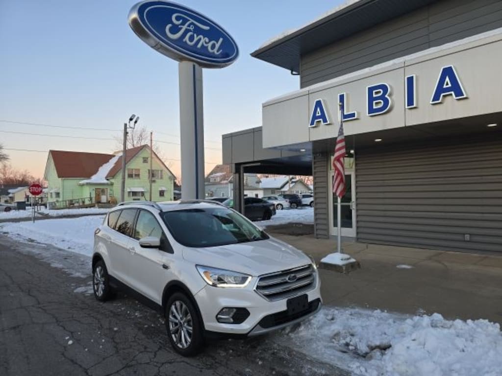 Used 2018 Ford Escape Titanium SUV