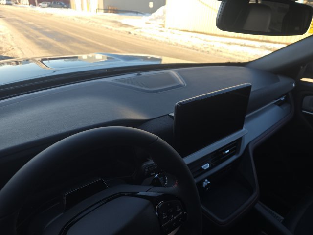 2026 Ford Explorer ST - Photo 15