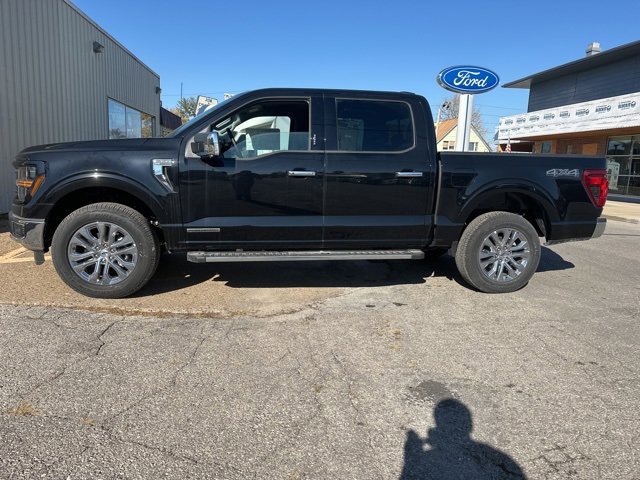 2024 Ford F-150 XLT photo 3