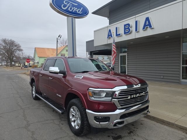 2022 RAM 1500 Laramie 4x4 Crew Cab 5'7's photo