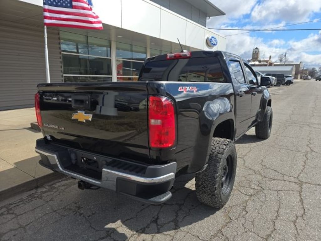 Used 2019 Chevrolet Colorado WT Truck Crew Cab