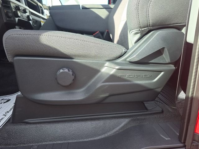 2026 Ford F-350 Super Duty XL - Photo 14