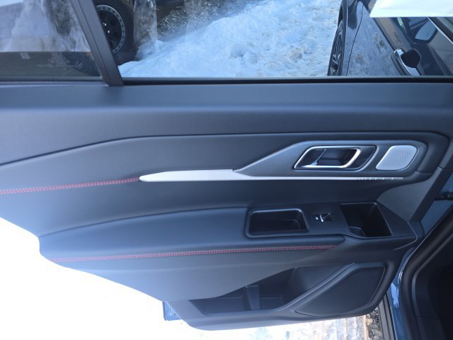 2026 Ford Explorer ST - Photo 37