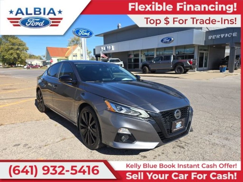 Used 2022 Nissan Altima 2.5 SR Sedan