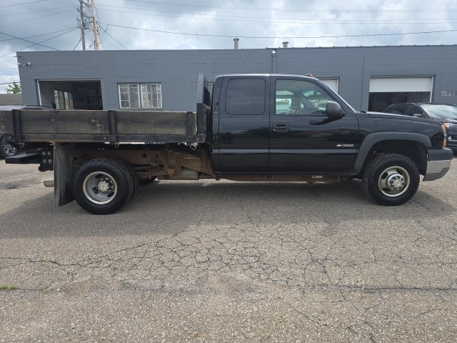 1GCJC39UX3E167976
