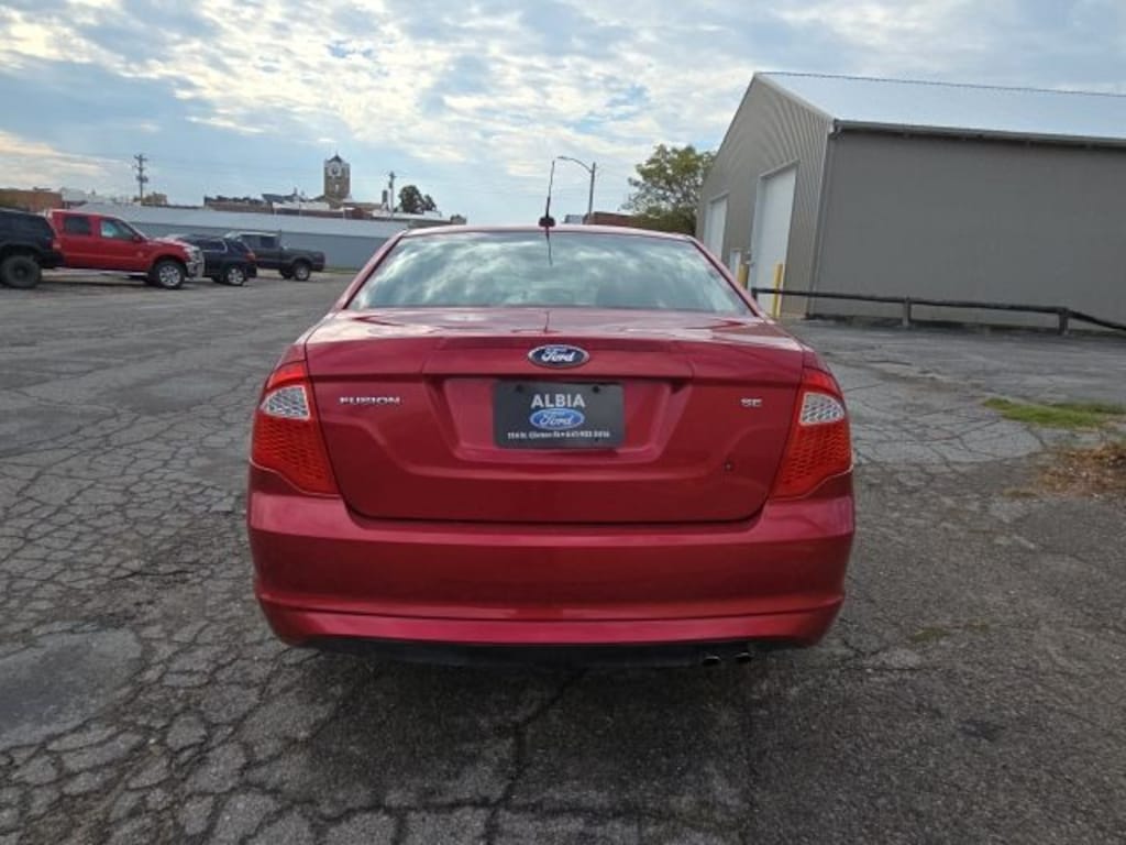Used 2012 Ford Fusion SE Sedan