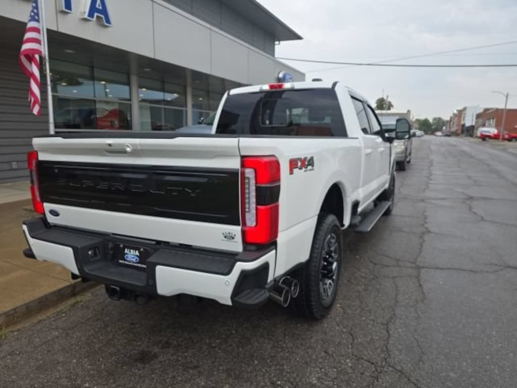 New 2026 Ford Super Duty F-250 SRW Platinum Truck Crew Cab