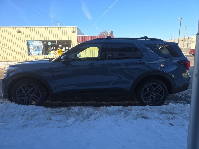 2026 Ford Explorer ST - Photo 6