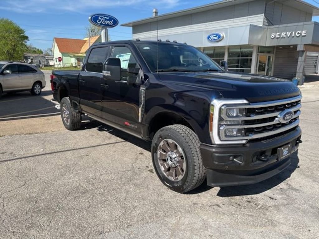 New 2025 Ford Super Duty F-350 SRW King Ranch Truck Crew Cab