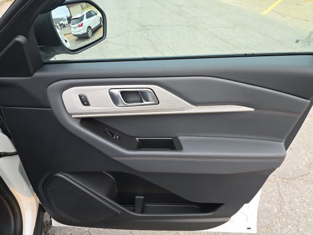 2026 Ford Explorer Active - Photo 22