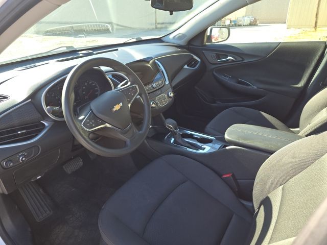 2024 Chevrolet Malibu 1LT - Photo 10