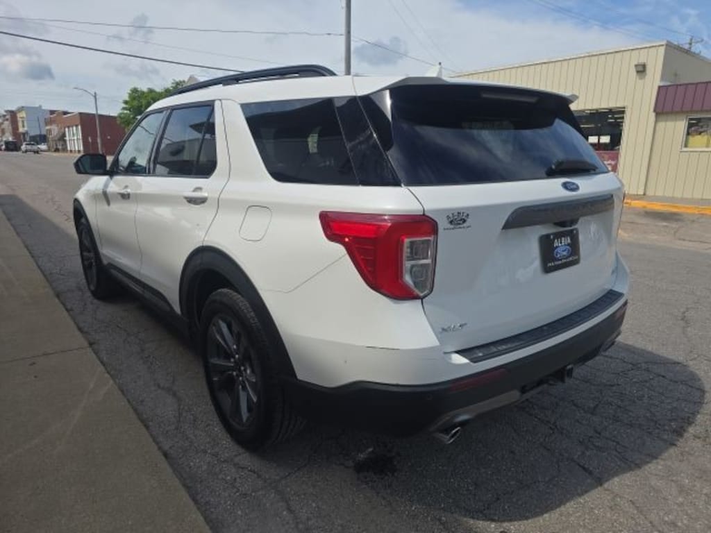 Used 2022 Ford Explorer XLT SUV