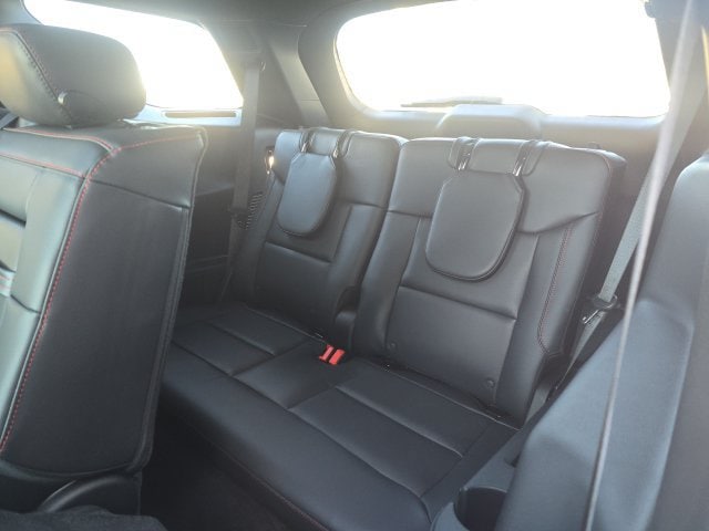 2026 Ford Explorer ST - Photo 36