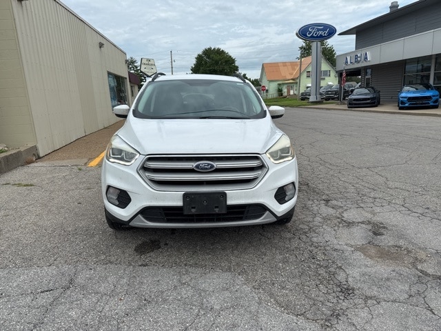 Used 2018 Ford Escape SEL with VIN 1FMCU9HD6JUA41008 for sale in Albia, IA
