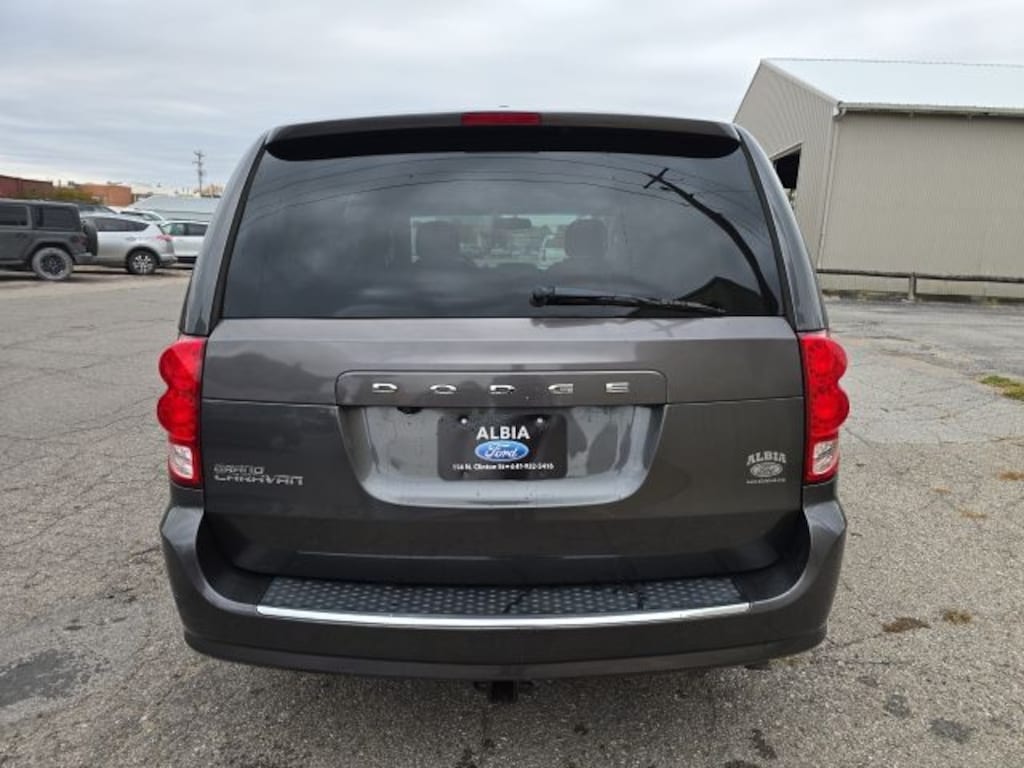 Used 2017 Dodge Grand Caravan SE Van