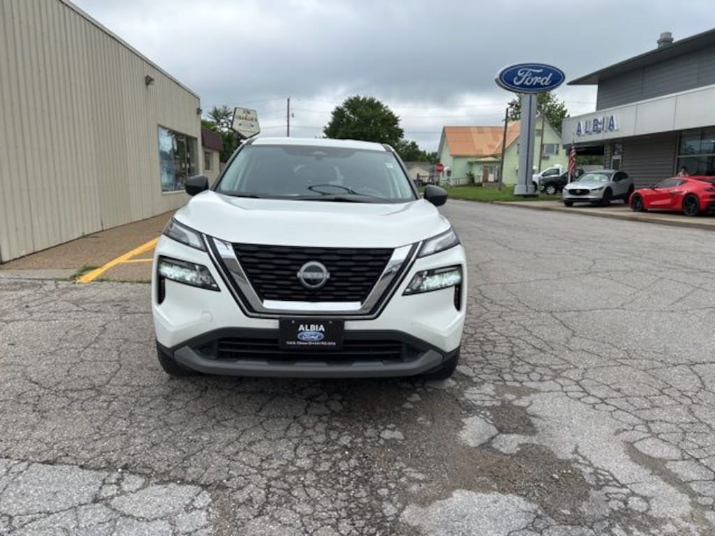 Used 2022 Nissan Rogue S SUV