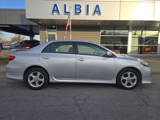 Used 2011 Toyota Corolla S with VIN 2T1BU4EE4BC659748 for sale in Albia, IA