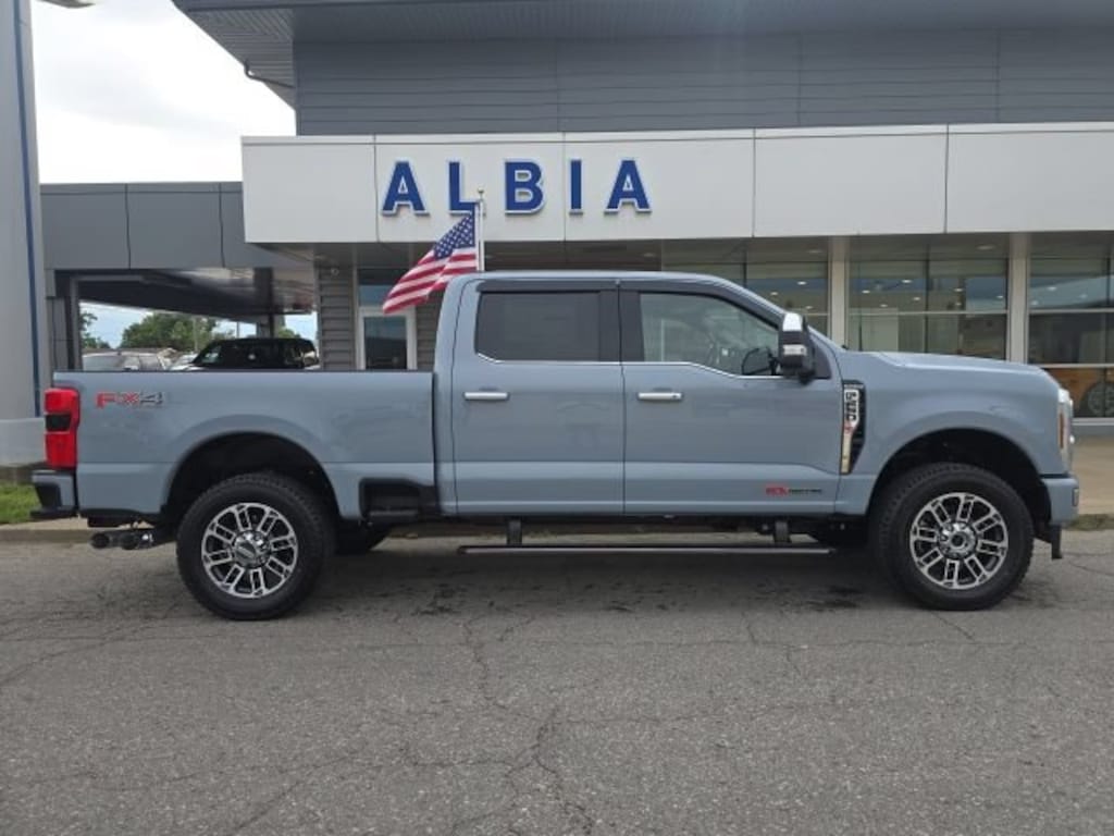 New 2026 Ford Super Duty F-250 SRW Platinum Truck Crew Cab