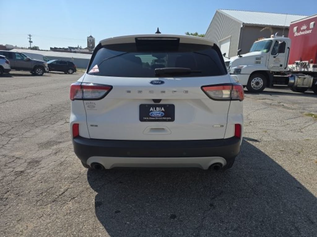 Used 2020 Ford Escape SE SUV