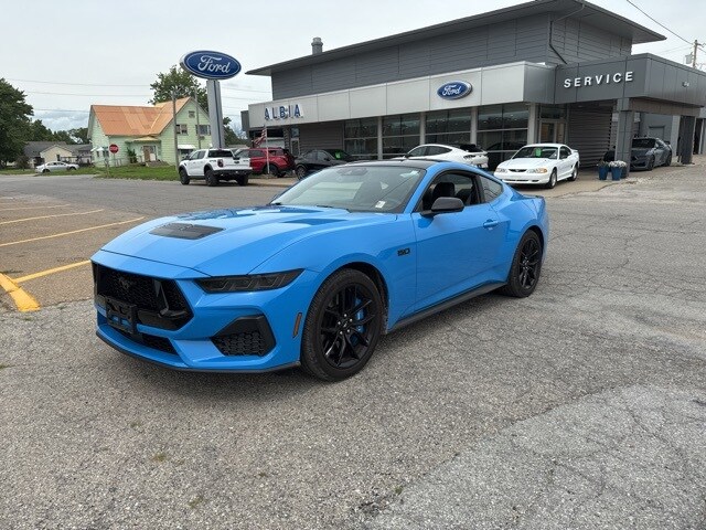 2024 Ford Mustang GT photo 3