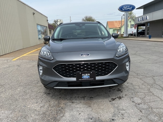 Certified 2022 Ford Escape Titanium with VIN 1FMCU9J94NUB39563 for sale in Albia, IA