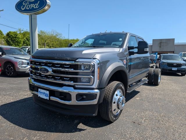2026 Ford F-450 Lariat 4x4 Crew Cab 179-In DRW's photo