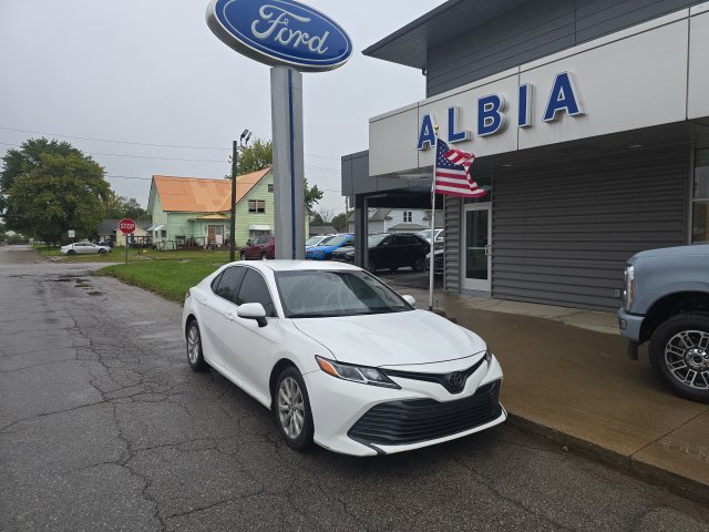 2019 Toyota Camry LE