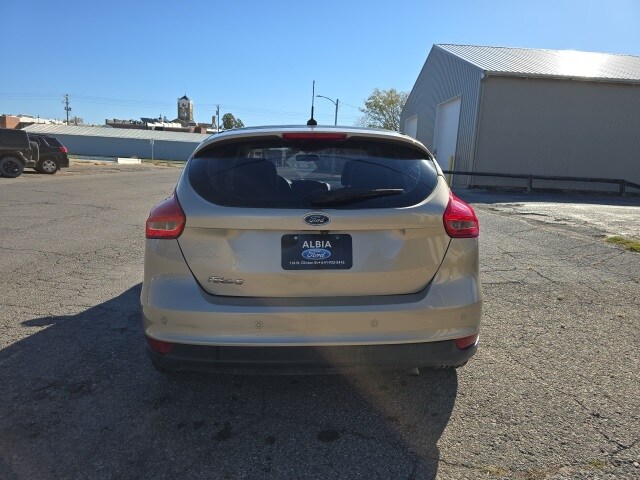 2017 Ford Focus Titanium photo 4