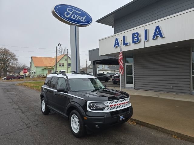 2025 Ford Bronco Sport Heritage's photo