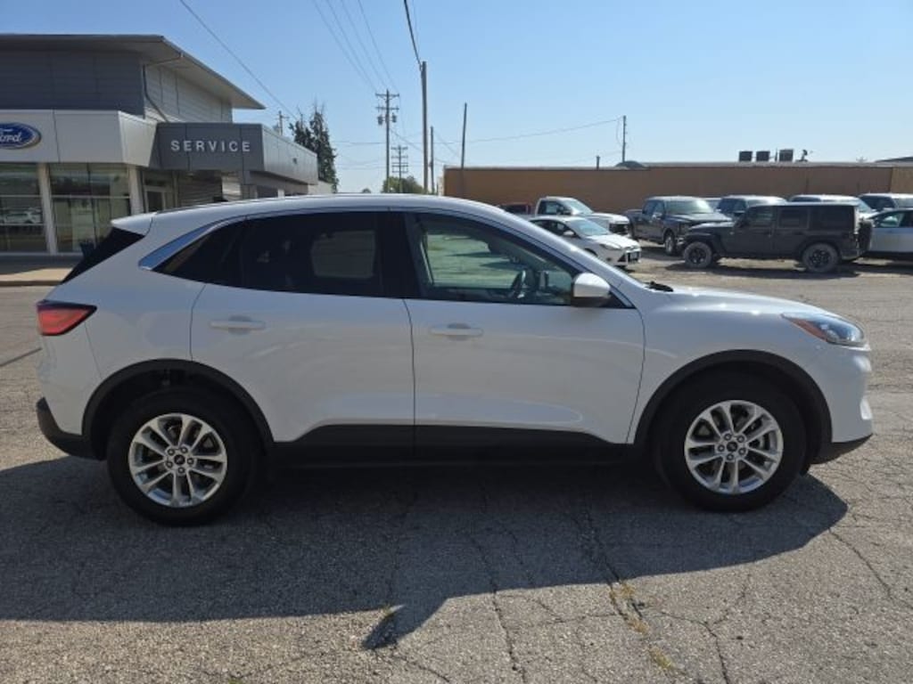 Used 2020 Ford Escape SE SUV