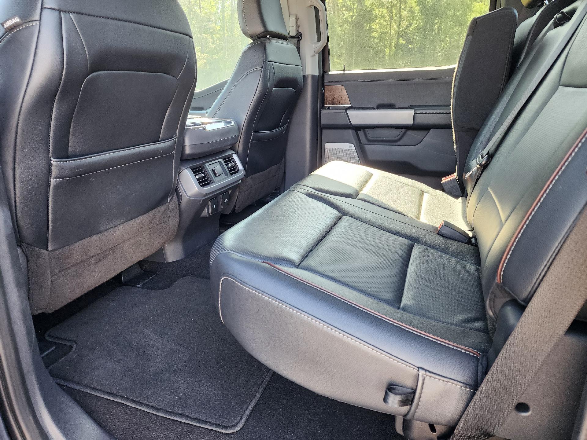 2023 Ford F-150 Lariat - Photo 15