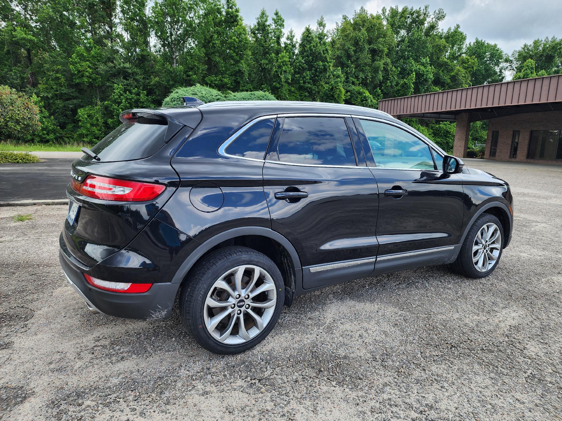 2019 Lincoln MKC Select photo 3