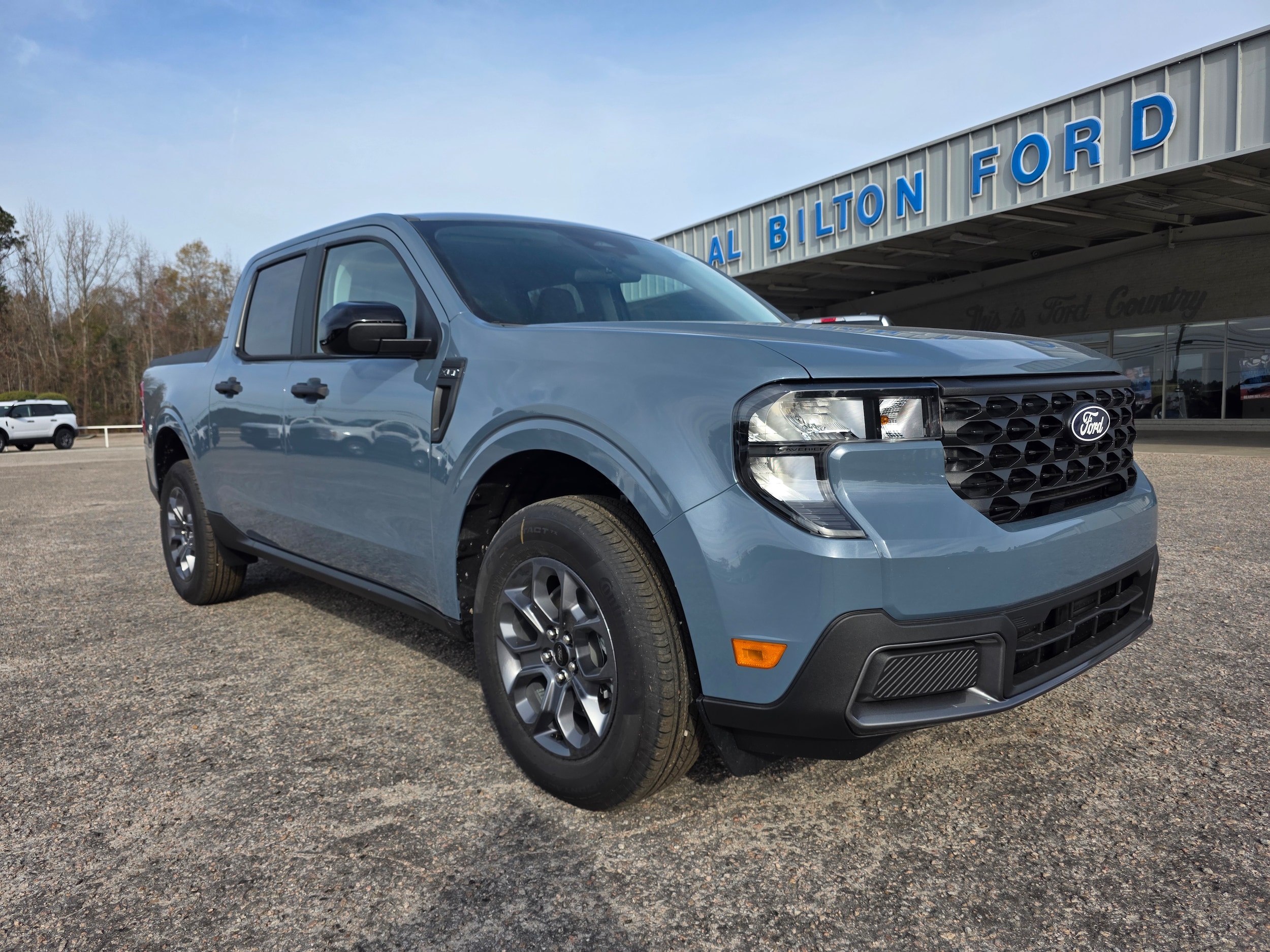 2025 Ford Maverick XLT's photo